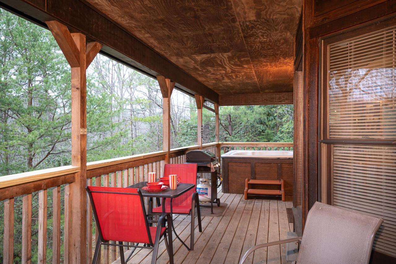 Secluded Sunset By Stony Brook Cabins Gatlinburg Extérieur photo